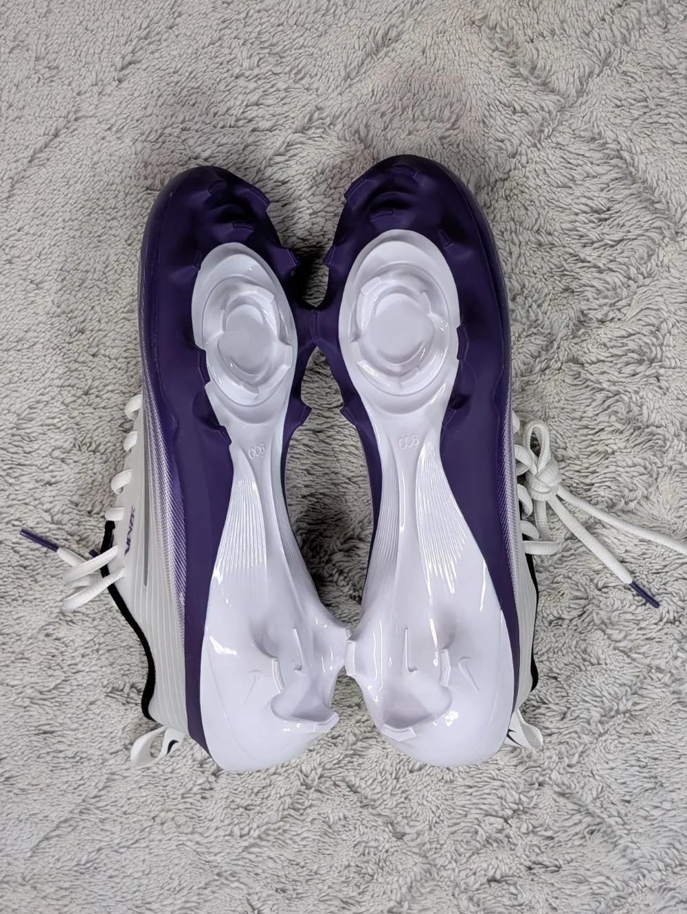 Nike Vapor Speed 3 TB White Court Purple Football Cleats Mens Size 8 HM8849-101